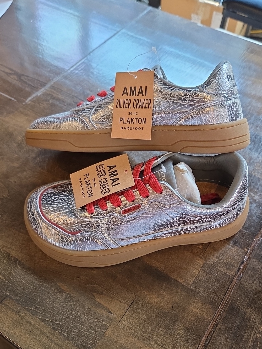 Plakton Size EU 37 AMAI Silver Cracked Leather Sneakers with Red Laces NEW